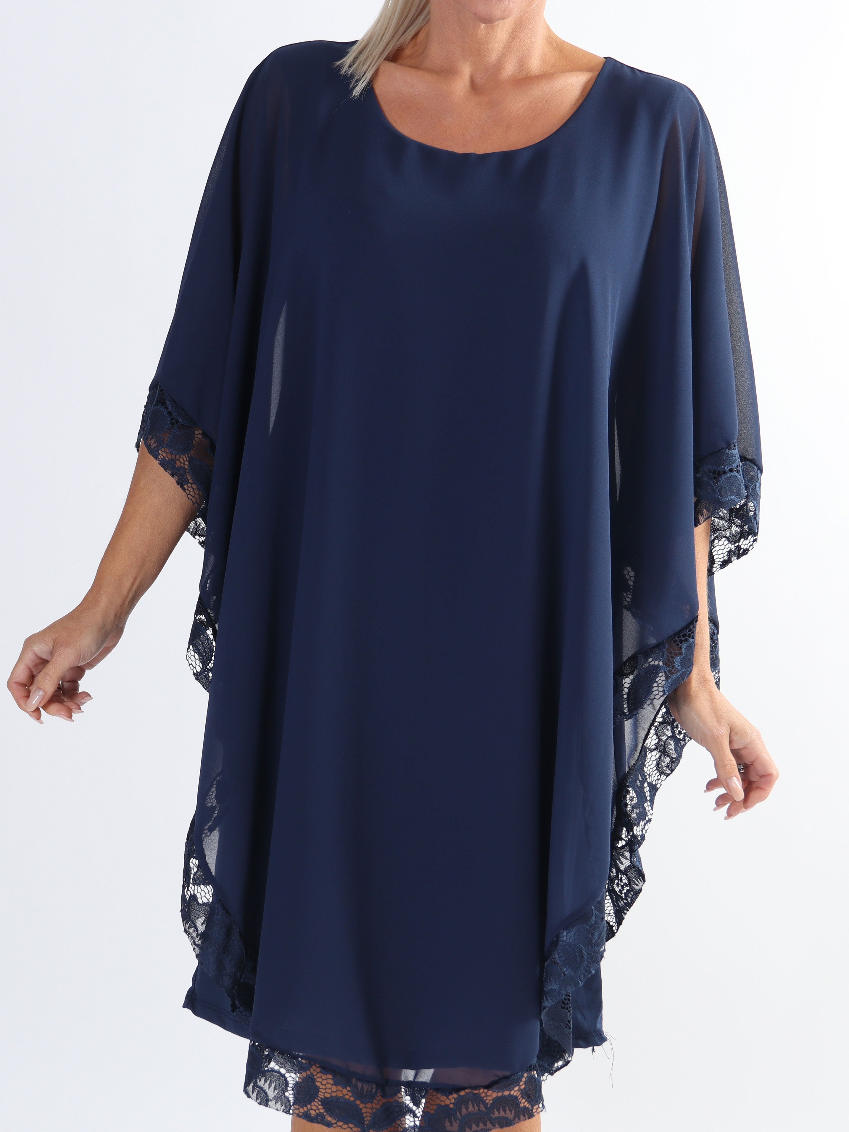 Kenya Edge - Plus size tunikakjole med chiffonlag og blondekant